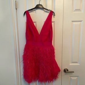Alice and Olivia Fuscia Feather Pink Mini Dress NWT Size 10.